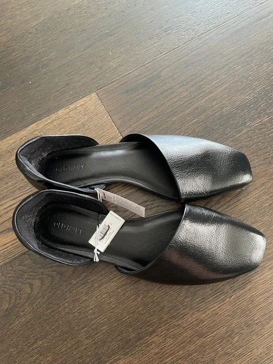 Old Navy Black Dorsay Flats - Picture 2 of 7